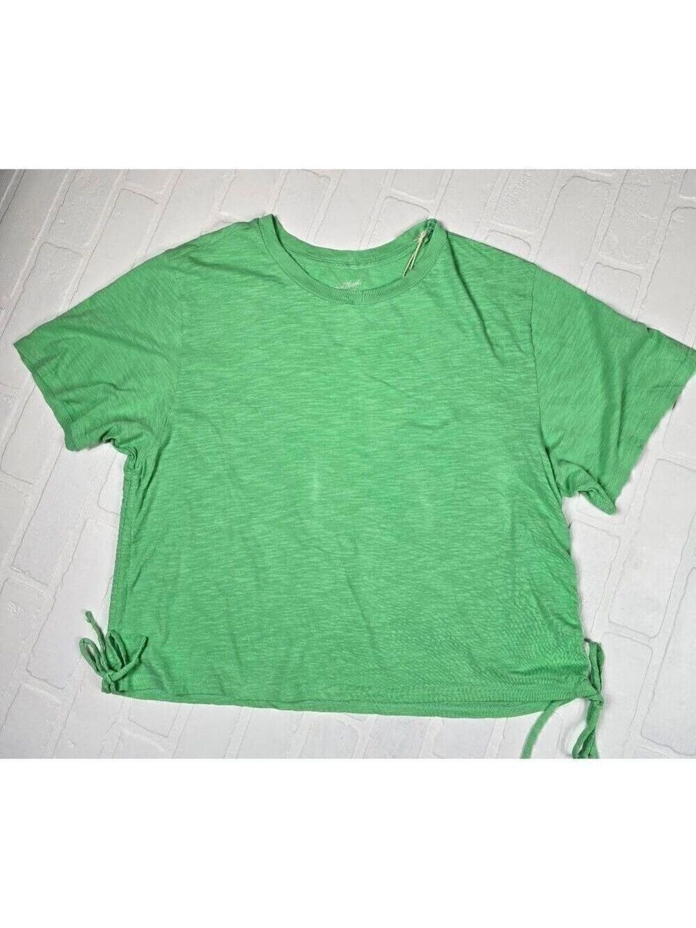 Universal Thread Green Side cinching Boxy Top XXL